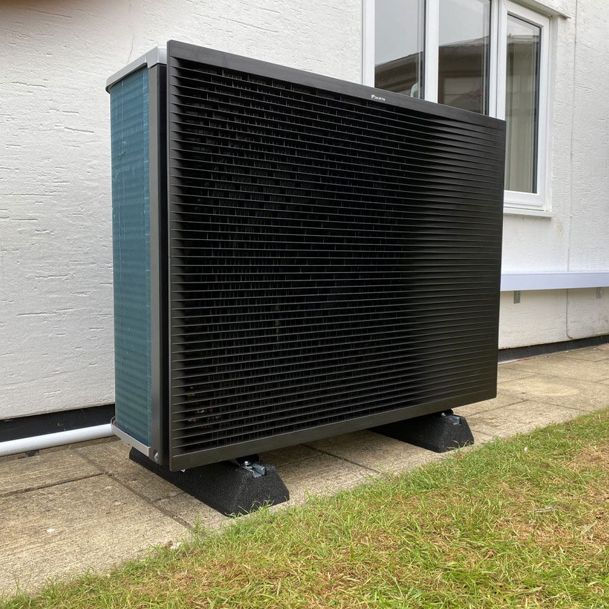 daikin_air_source_heat_pump